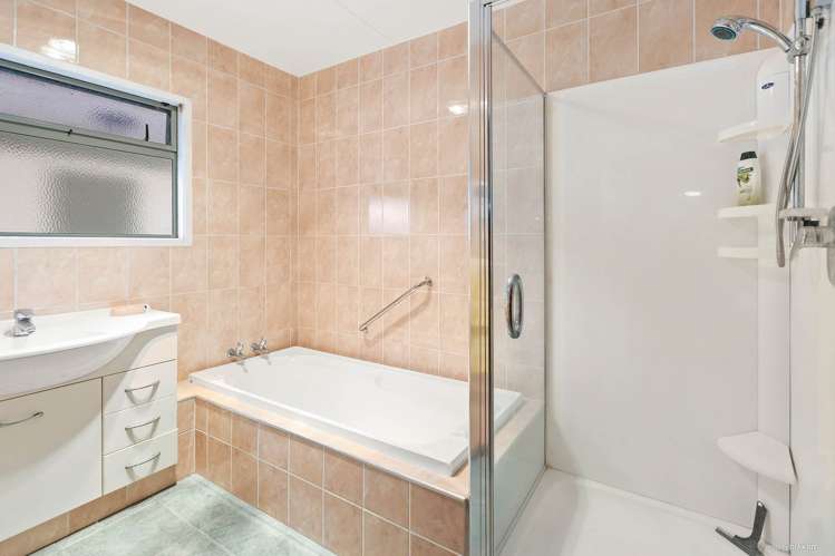 23 Kiriwai Place Matua_12