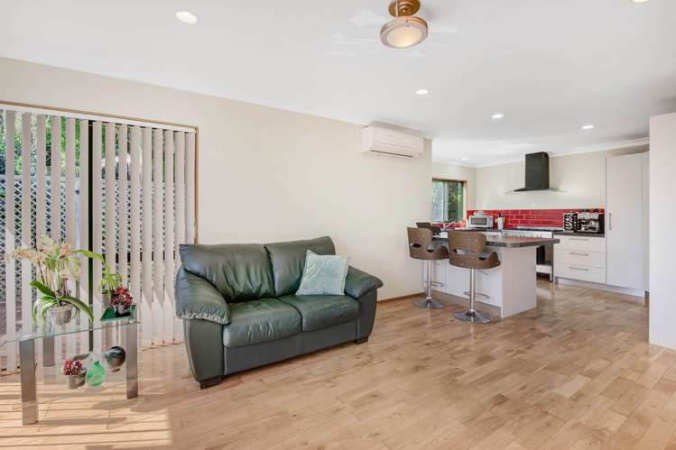 13 Jelas Road Red Beach_12