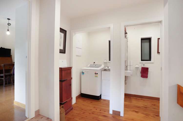 105 Laingholm Drive Laingholm_24