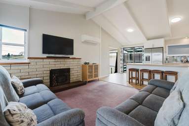 1074 Te Rahu Road_4