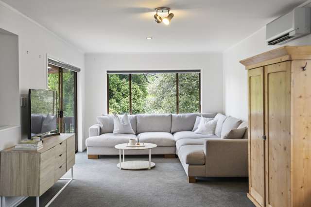 11 Lysander Crescent Beach Haven_1