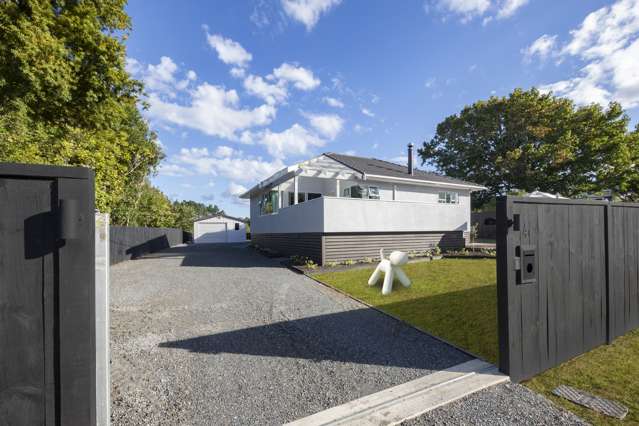 4 Bethells Road Waitakere_1