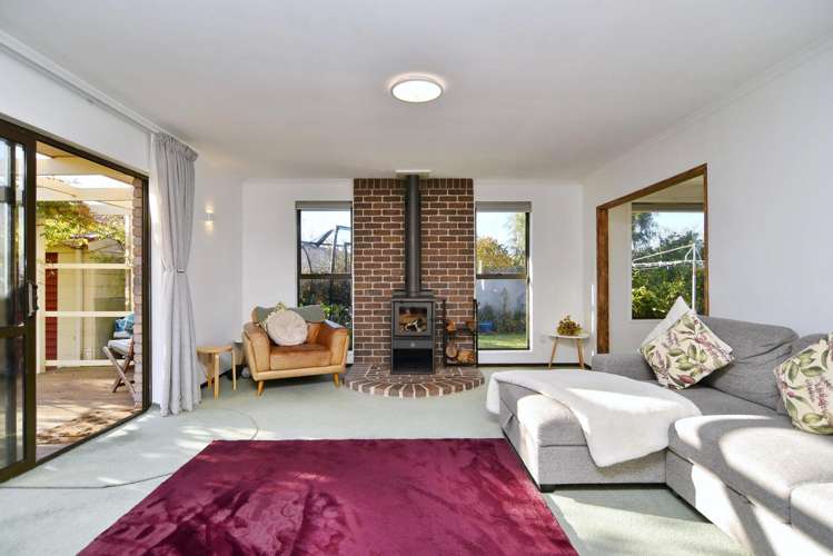 32 Millstream Drive_5