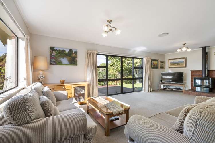 3 Hau Whiti Place Kimbolton_12