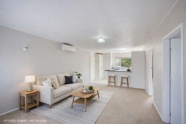 2/166 Gloucester Street Greenmeadows_1