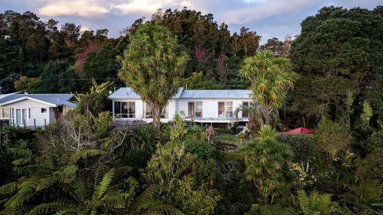 251 Ruatuna Road Ohiwa Harbour_24