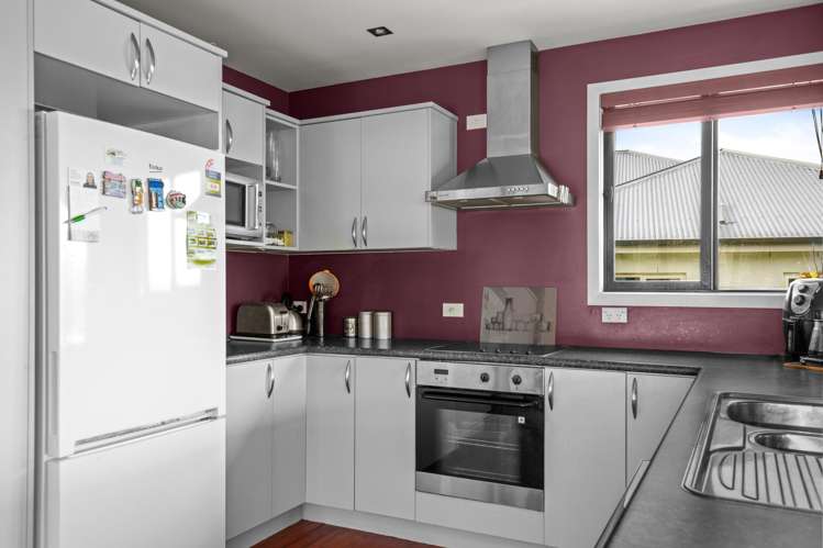 56 Shields Street Clyde_6