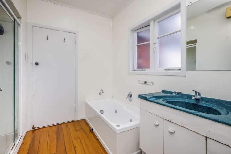 3 Locke Avenue Mount Roskill_7