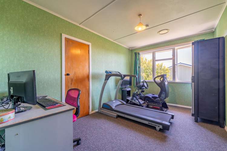 25 Usk Street Marchwiel_11