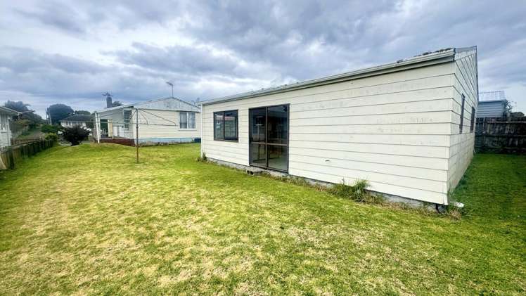 52 Watts Road Manurewa_4