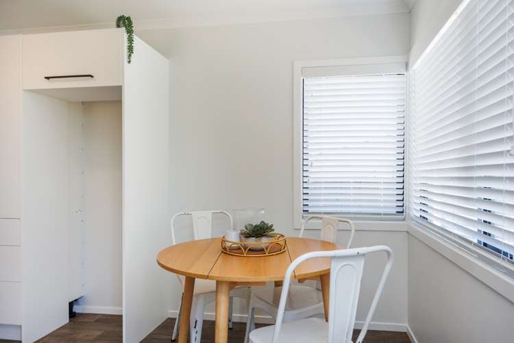 10 Dahlstrom Grove Kelvin Grove_16