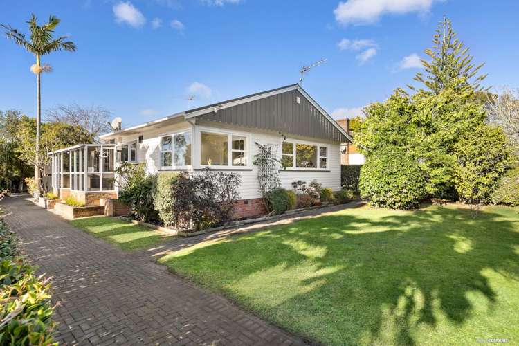 58 David Avenue Hillpark_19