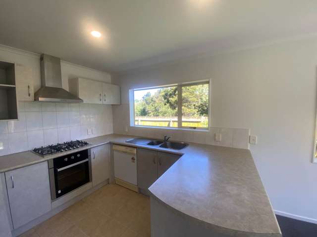 29 Glenveagh Park Drive Manurewa_4