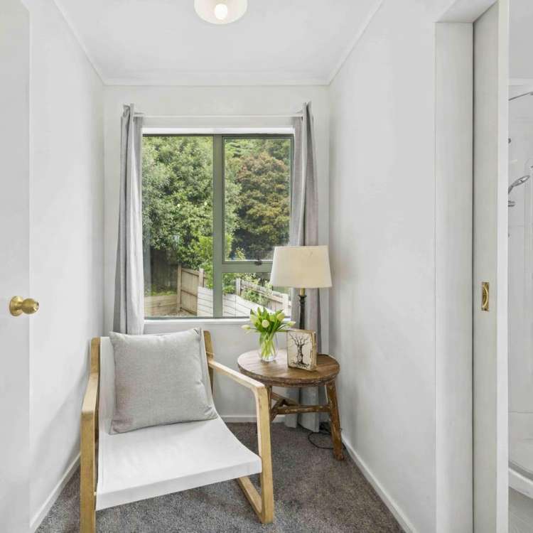 50 Cardiff Crescent Cannons Creek_9