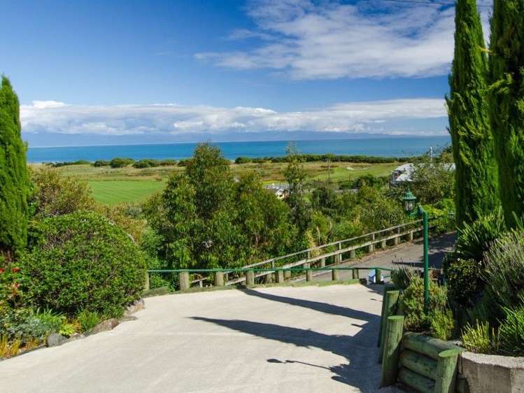 16 Athol Street Glenduan_12