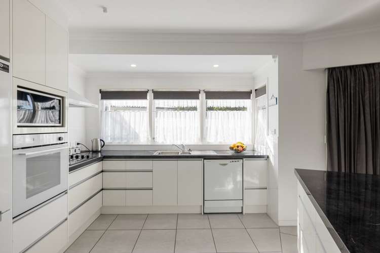 2 Awatere Avenue Beerescourt_9