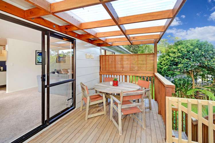 13 Oruamo Place Beach Haven_14