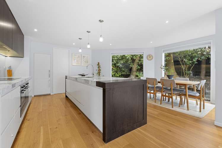 2/15A Rodney Road Northcote Point_3