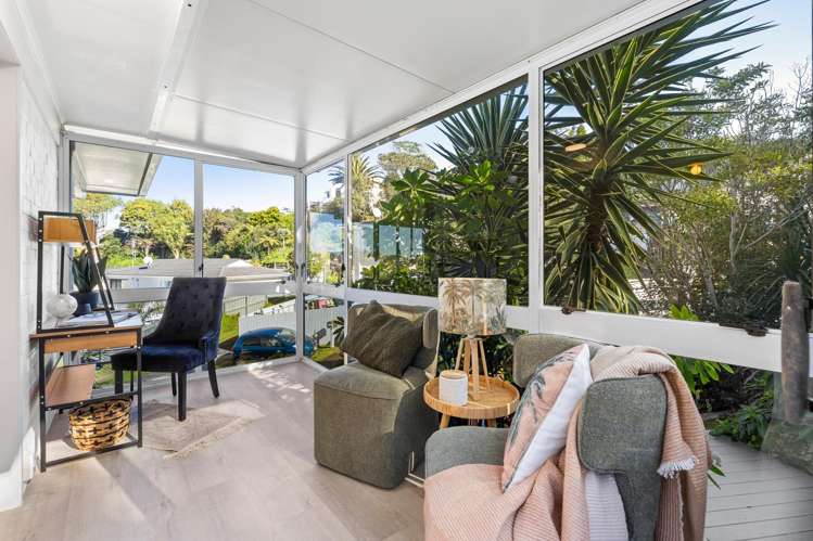 1/29 King Richard Place Browns Bay_6