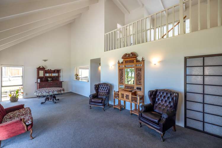 73 The Strand Onetangi_13