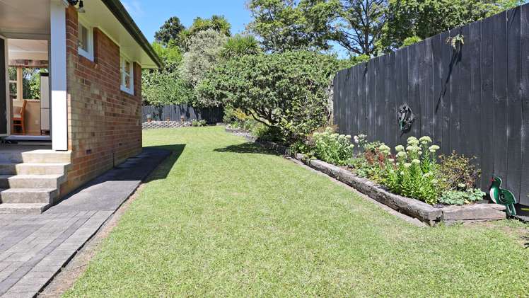 3 Tracey Terrace Te Atatu South_25