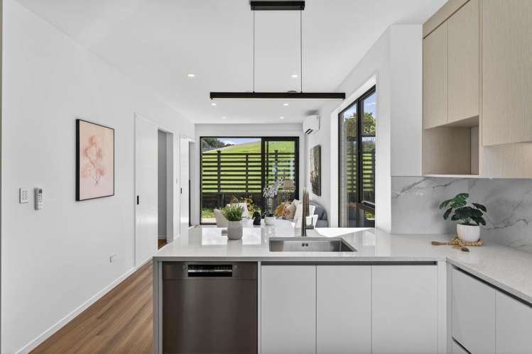 1-3/7 Cindy Place Pakuranga_3