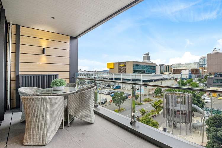 303/70 Daldy Street Auckland Central_6