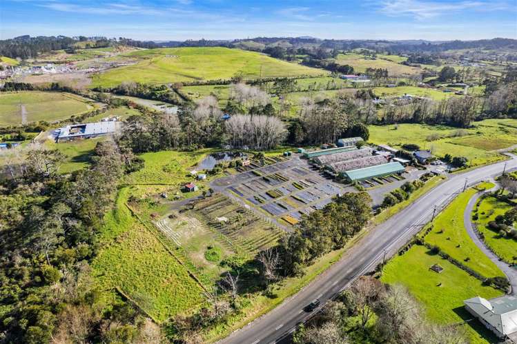 1285 Dairy Flat Highway Dairy Flat_38