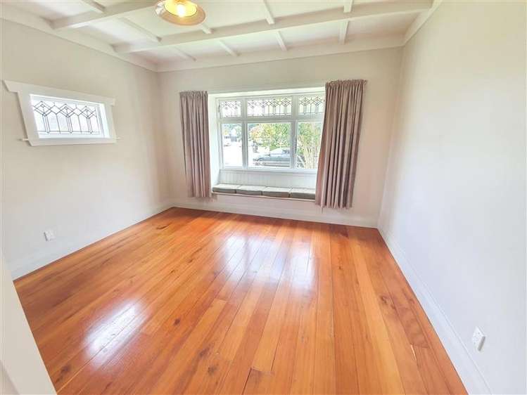 33 Kingsway Avenue Sandringham_9