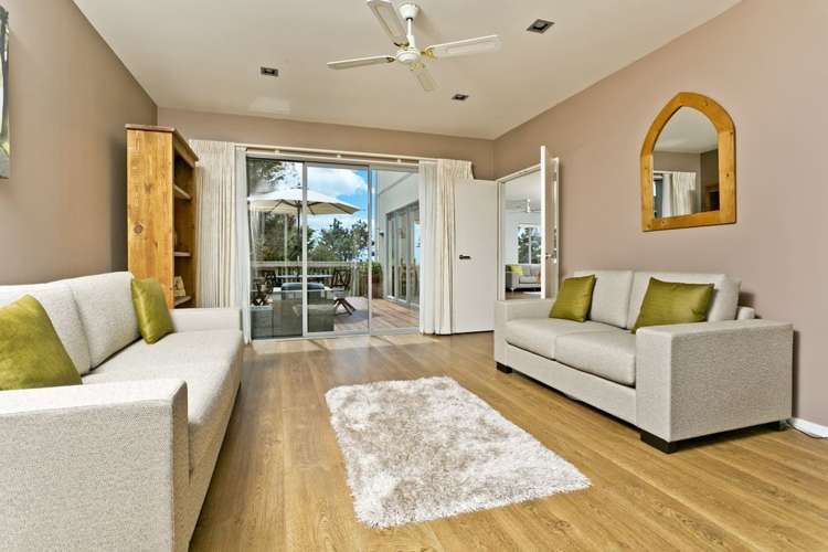 539d East Coast Road Browns Bay_10