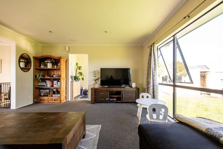 28 Peppertree Glade Kelvin Grove_8