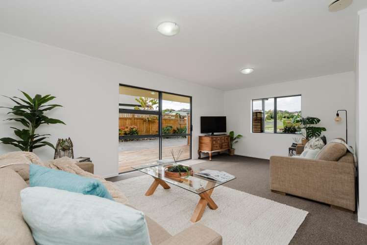 90 Dixon Road_2