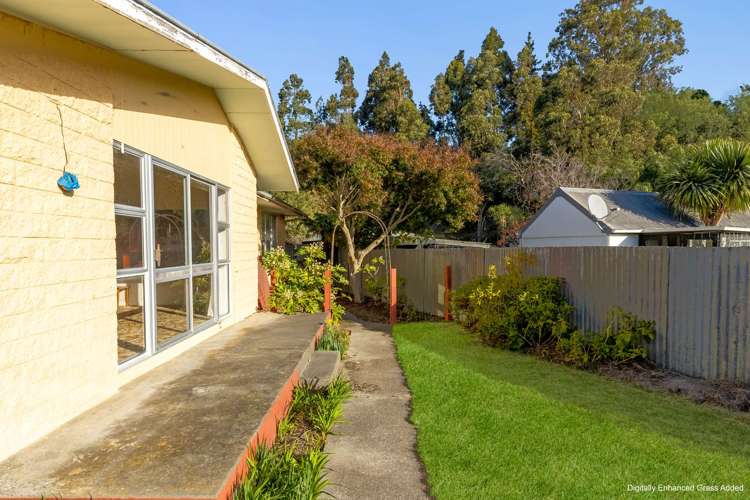 13 Nursery Lane Seddon_17