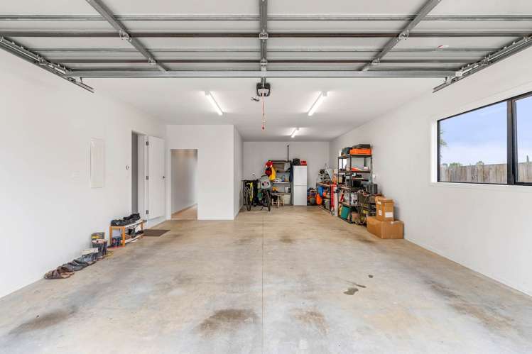 13 Weka Close Red Beach_27