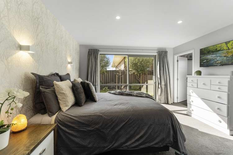 14 Magnetic Place Cromwell_11