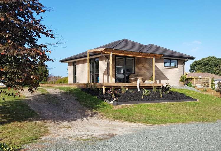 32 Manaia View 2010_8