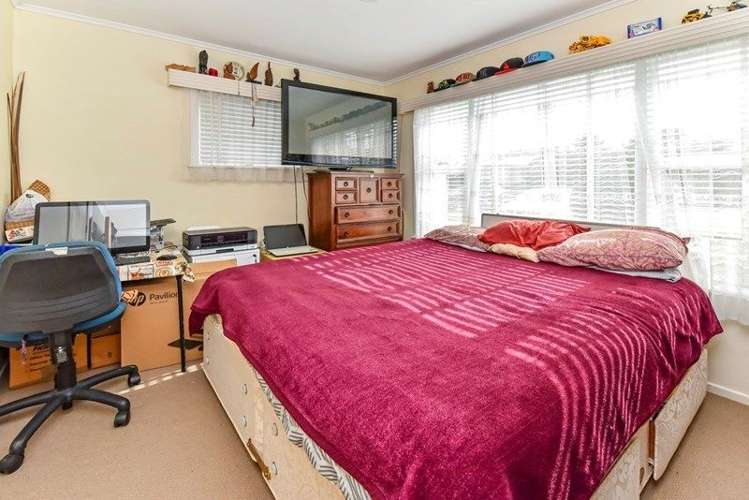 16 Tawa Crescent Manurewa_7