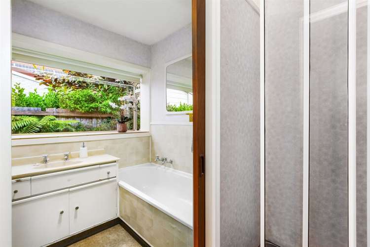 14 Chatswood Place Bishopdale_16