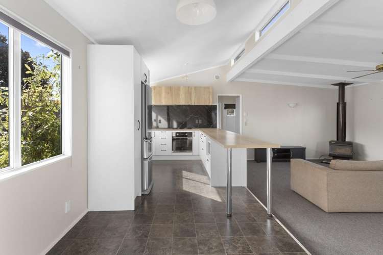 11 Vennell Street Leamington_2