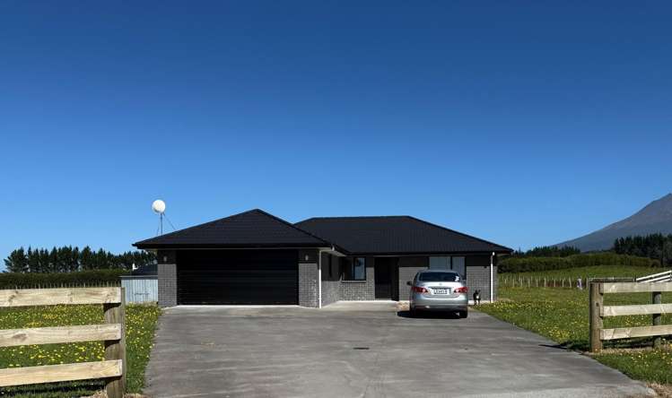 2105 and 2127 Hastings Road Stratford_19