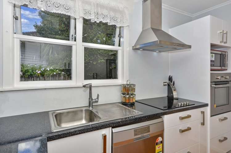 47 Paragon Avenue Beach Haven_8