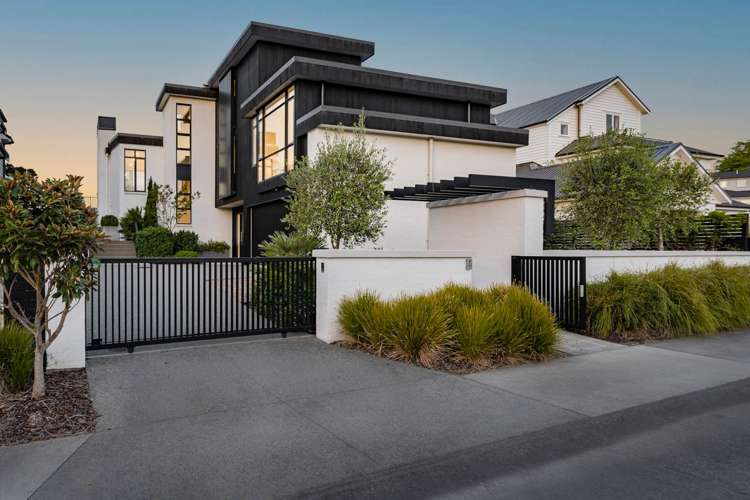 14 Third Fairway Place Albany_16