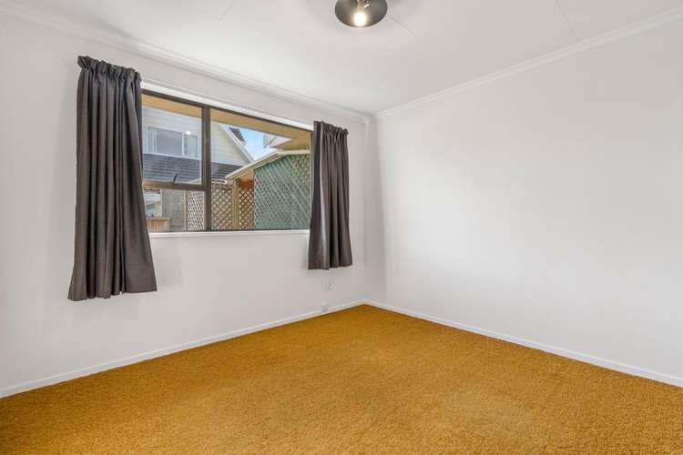 57 Carlyle Road Mosgiel_10