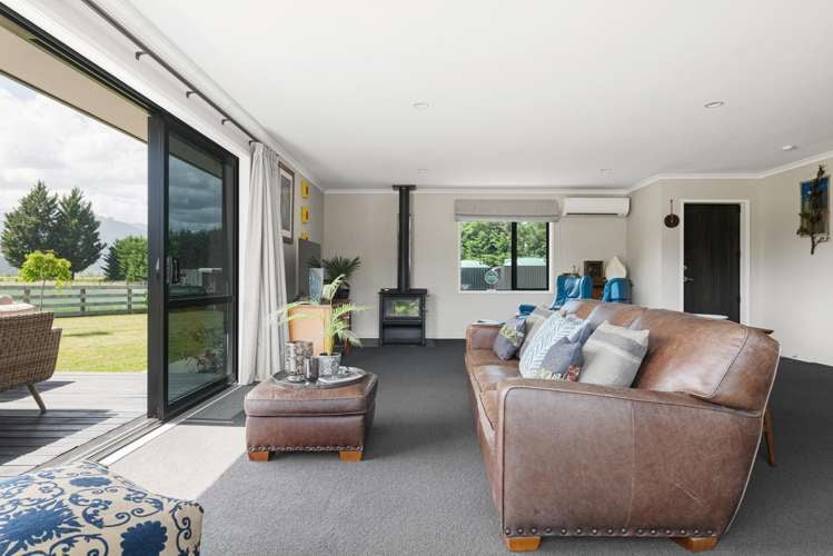 2672 State Highway 63 Wairau Valley_12