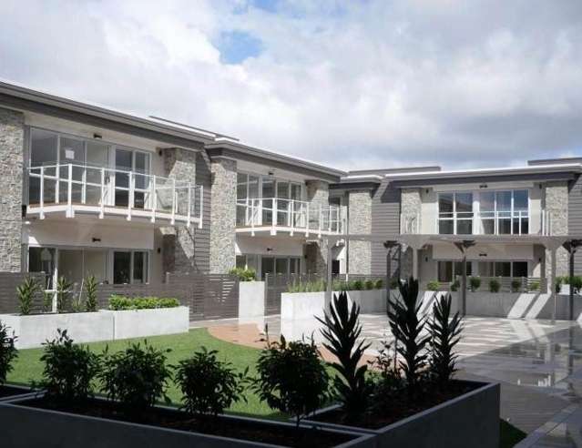 203/252 Centreway Road Orewa_1