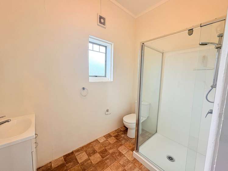 81 Victoria Street Pukekohe_9