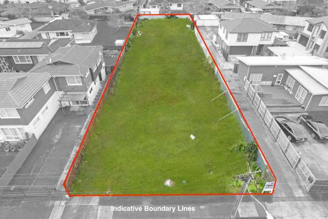 1,287 m² (MOL) Land– Ready for 8 Townhouses