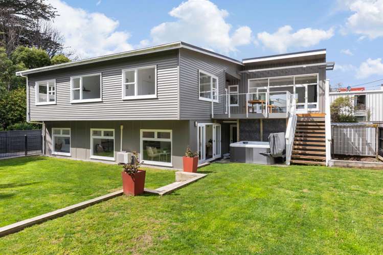 44 Friend Street Karori_34