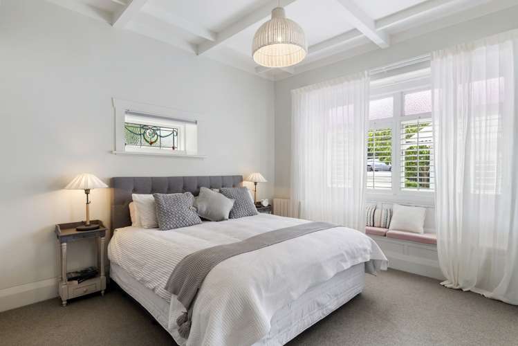 109 Vauxhall Road Narrow Neck_15