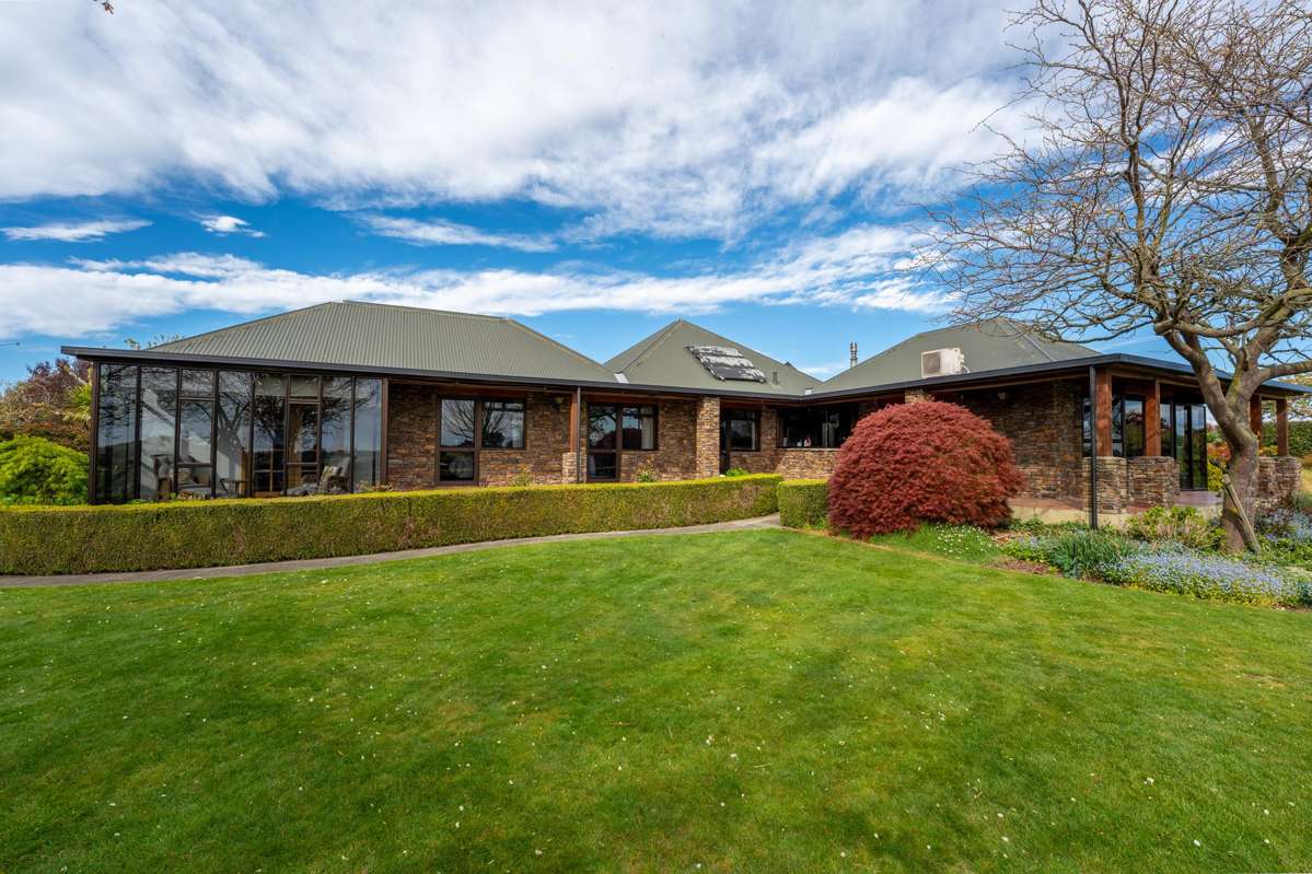 63 Rosewill Valley Road_0